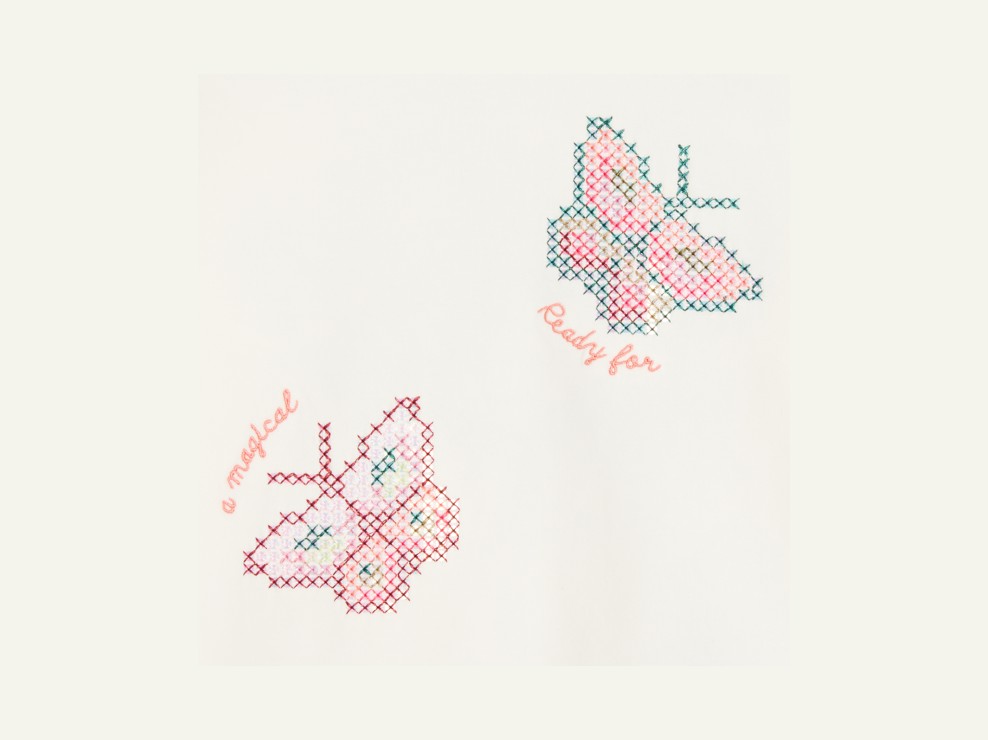 Langarm-T-Shirt in Ecru mit Schmetterlingen für Mädchen 2