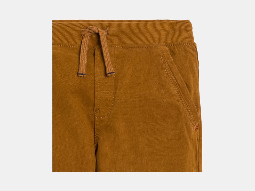 Smeđa trenirka za dječake 2