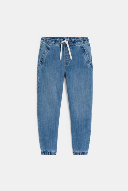Jean coupe jogger denim bleu clair garçon 1
