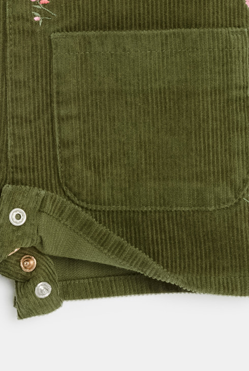 Salopette courte velours brodé vert bébé fille