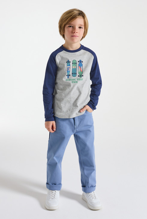 Boy's grey long-sleeve T-shirt with skateboarding motif 1