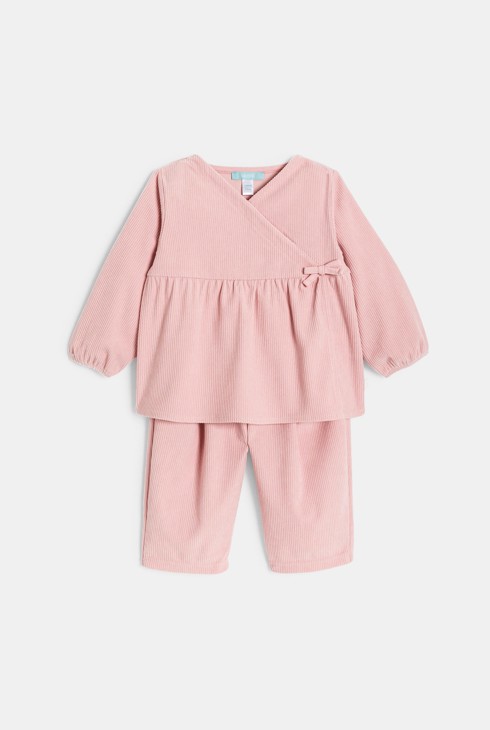 Komplet od ružičastog baršuna za djevojčice 2