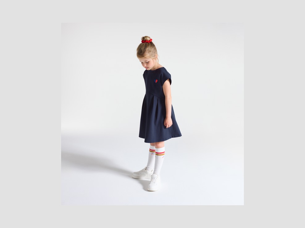 Kurzarm-Kleid gesticktes Herz marineblau Mädchen 1