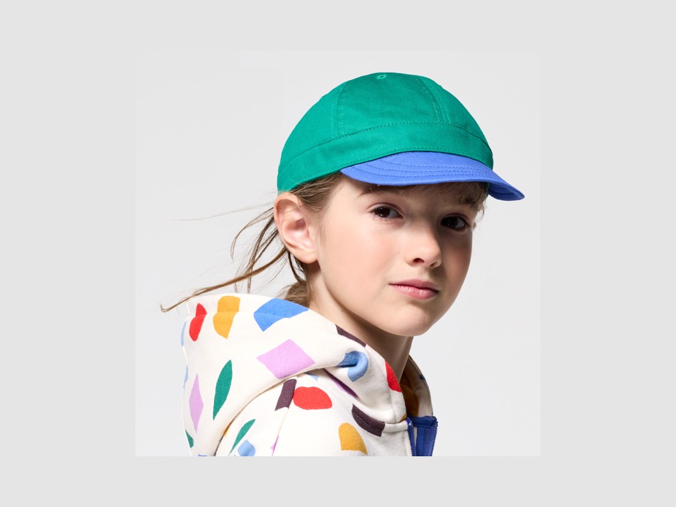 Cappellino verde color block 1