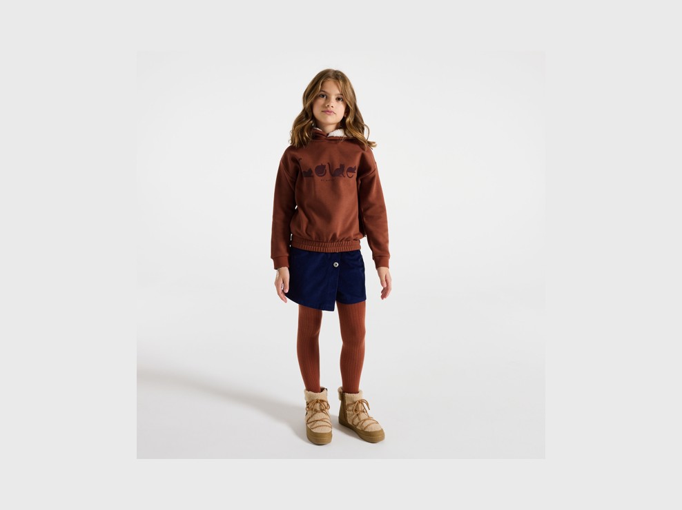 Felpa marrone con cappuccio per bambina 1