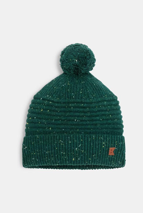 Boy's green knitted beanie 2