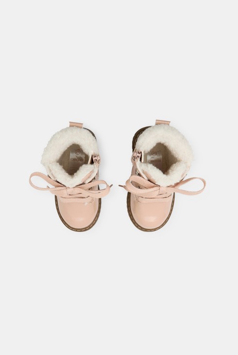 Bottes hiver fourrées vernies rose bébé fille