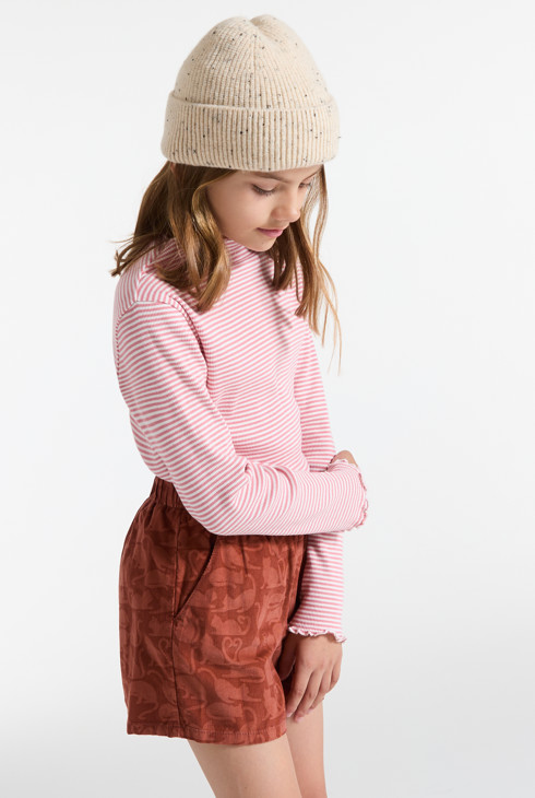 T-shirt rosa a righe con collo alto per bambina 2