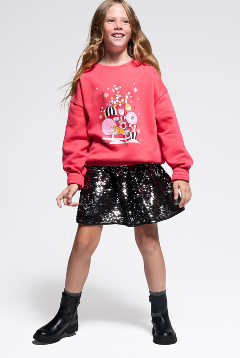 Girl's red motif sweatshirt 1