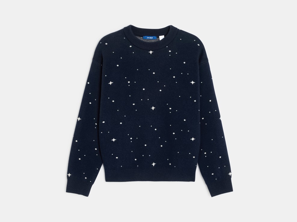 Granatowy sweter w gwiazdki dla chłopca 1