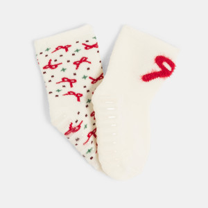 Chaussettes blanches à motif bébé fille