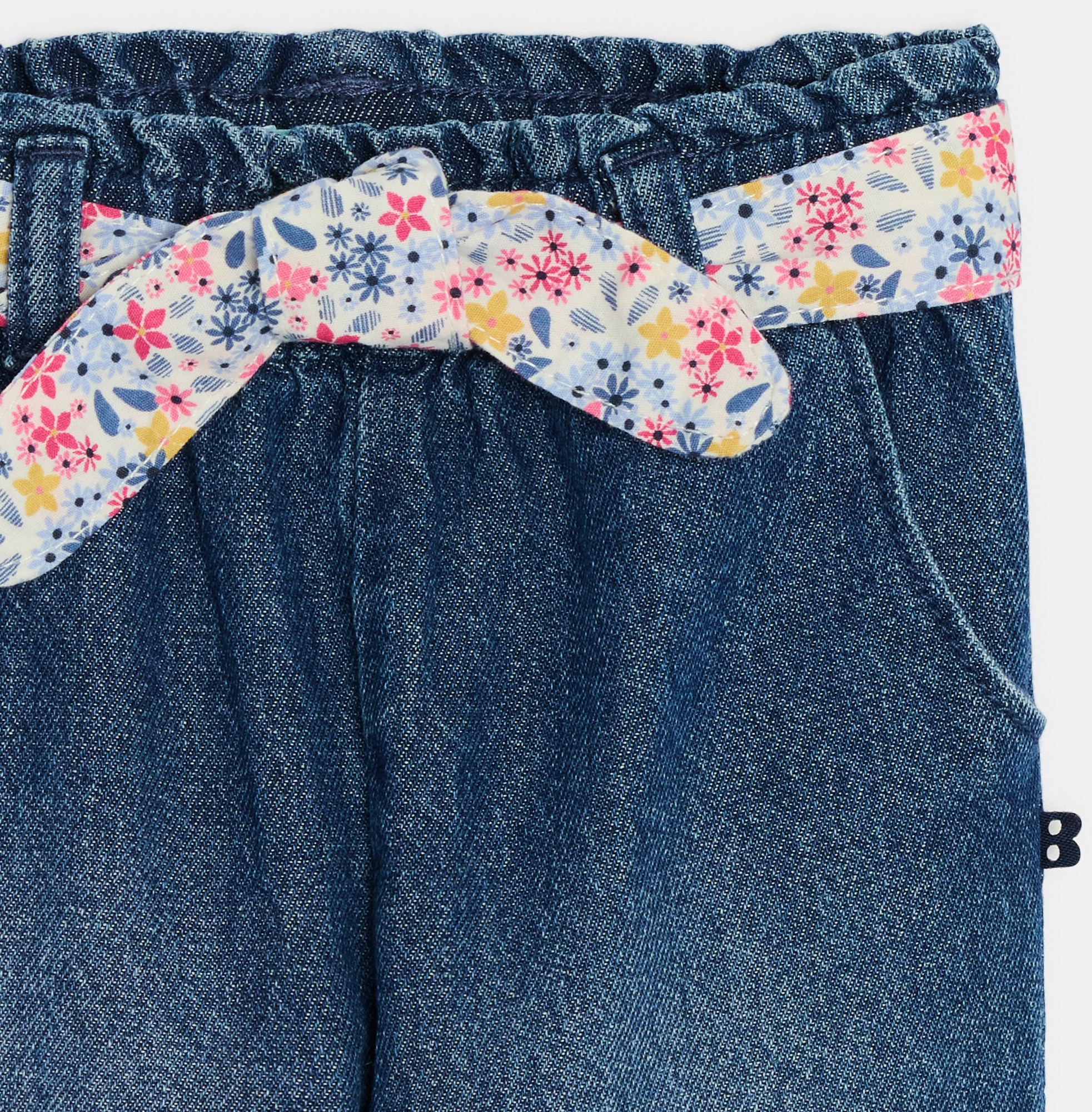 Blaue Jeanshose mit Gürtel Kleinkind Mädchen 2