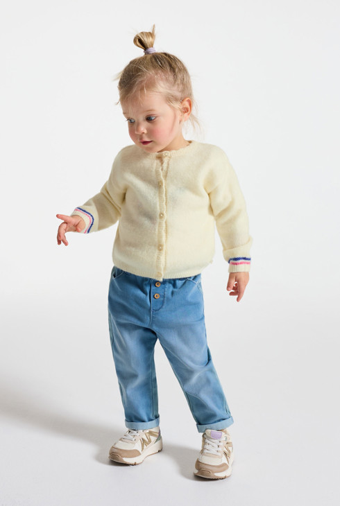 Cardigan in maglia bianca neonata 1