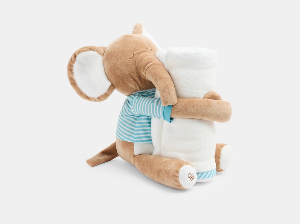 Olifantknuffeltje met dekentje 1