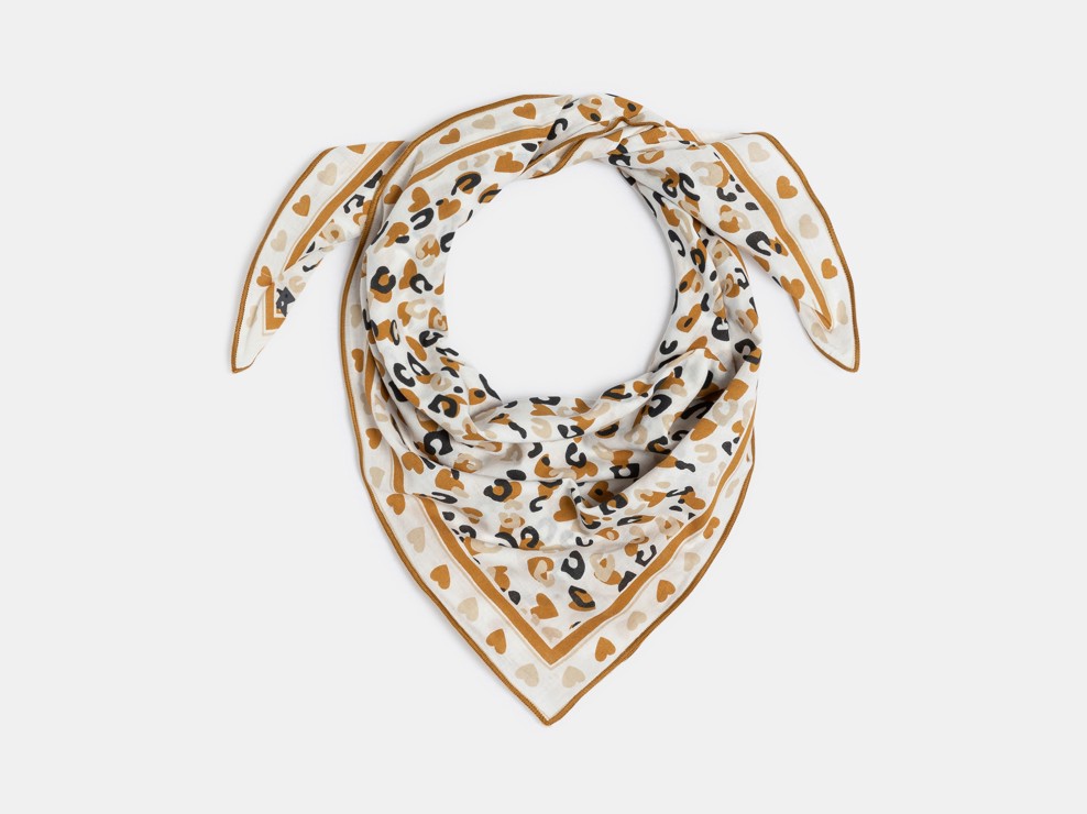 Foulard imprimé panthère cœur marron fille 1