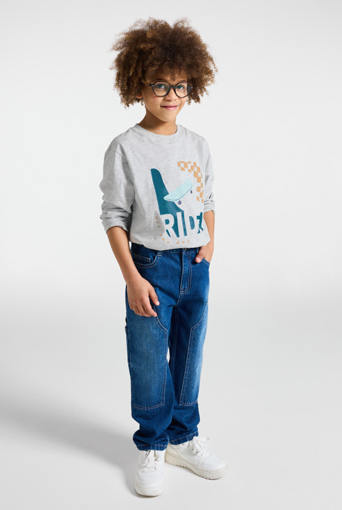 Graues Langarm-T-Shirt mit Skater-Motiv für Jungen 1