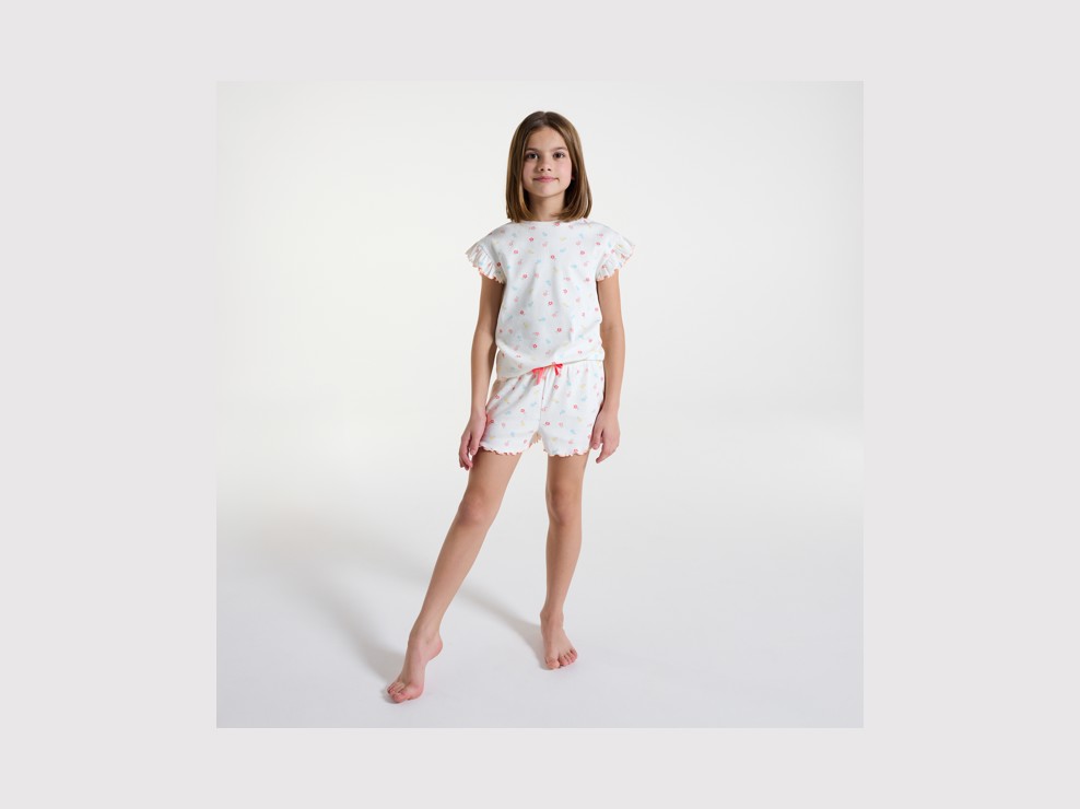 Ensemble de pyjama blanc à motif floral fille 1