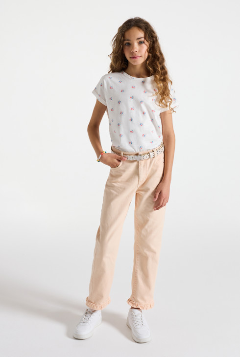 Girl's white floral motif T-shirt 1