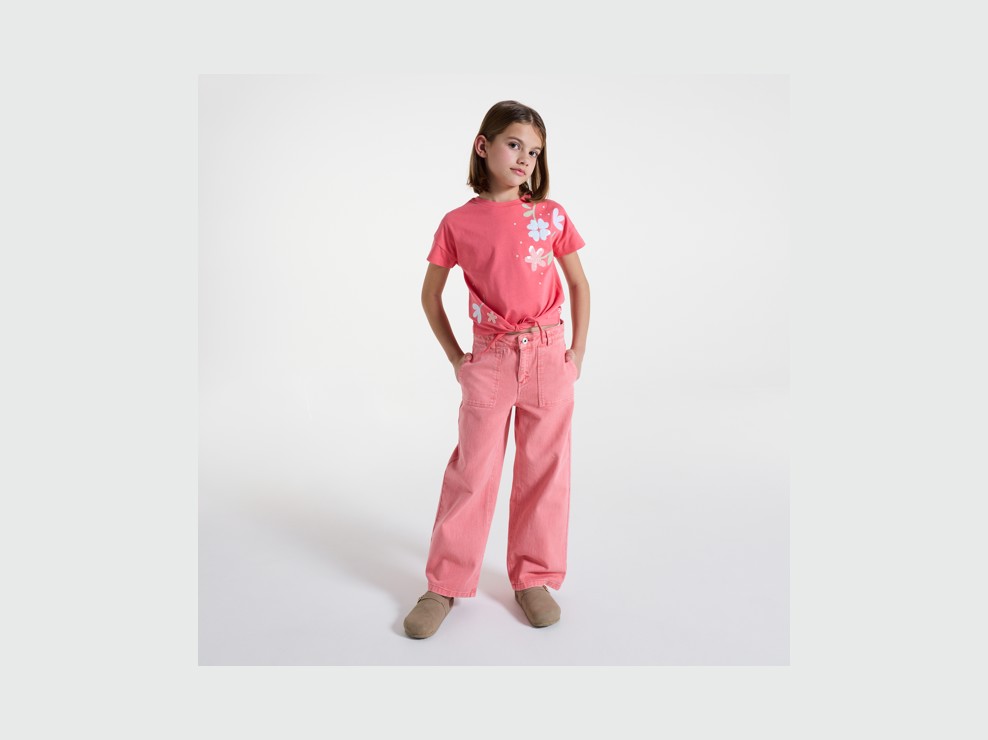 Camiseta rosa con motivo floral niña 1