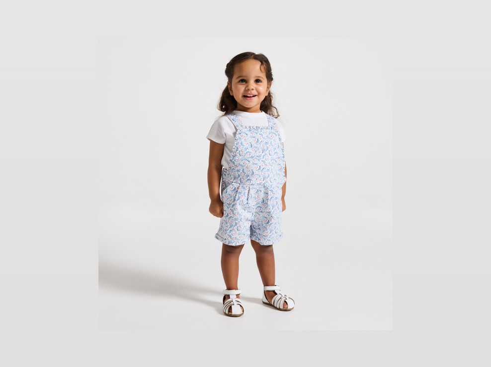 Salopette courte et t-shirt bleu bébé fille 1