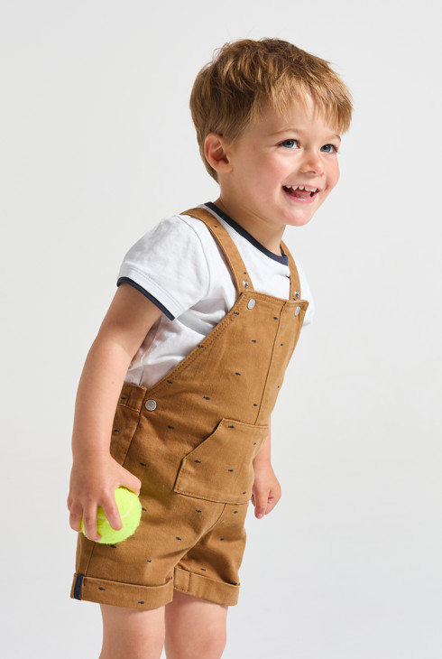 Salopette courte et tee-shirt blanc bébé garçon 1