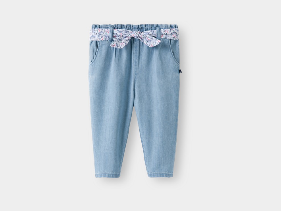 Pantaloni blu con cintura annodata per neonata 2