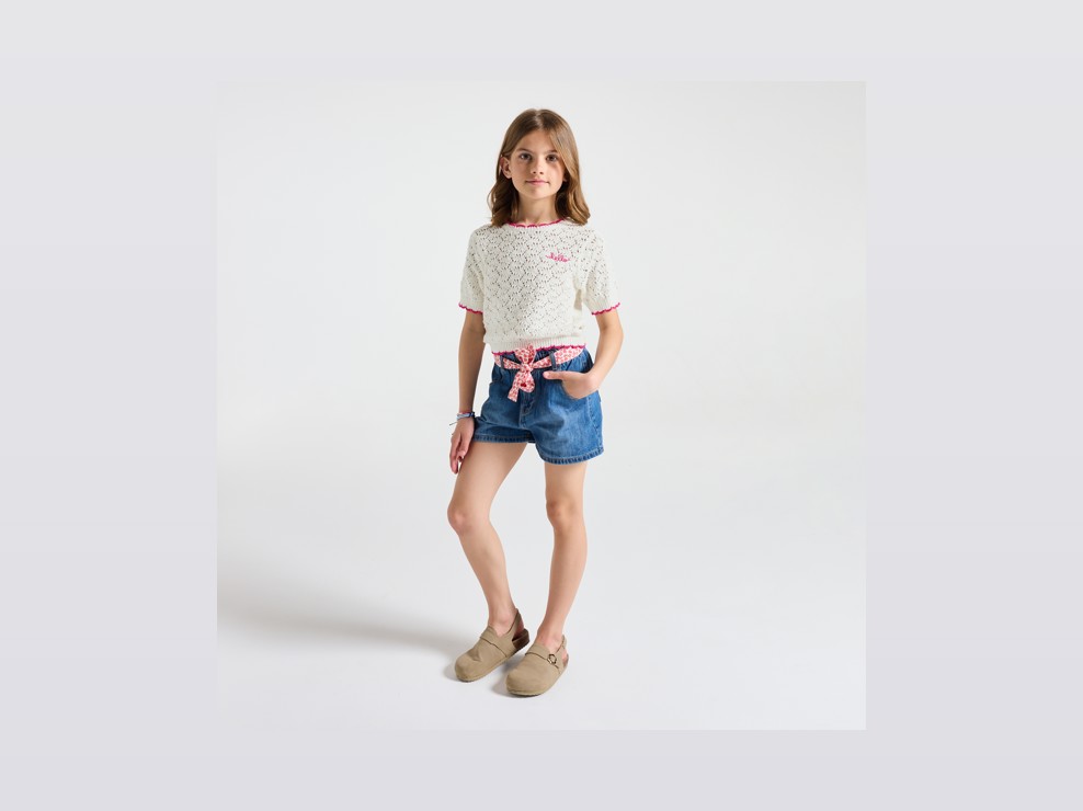 Pull blanc écru crochet fille 1