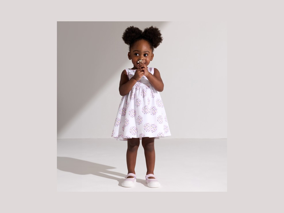 Abito bianco a fiori neonata 1