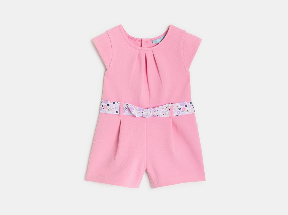 Tuta corta rosa in cotone fantasia per neonata 1