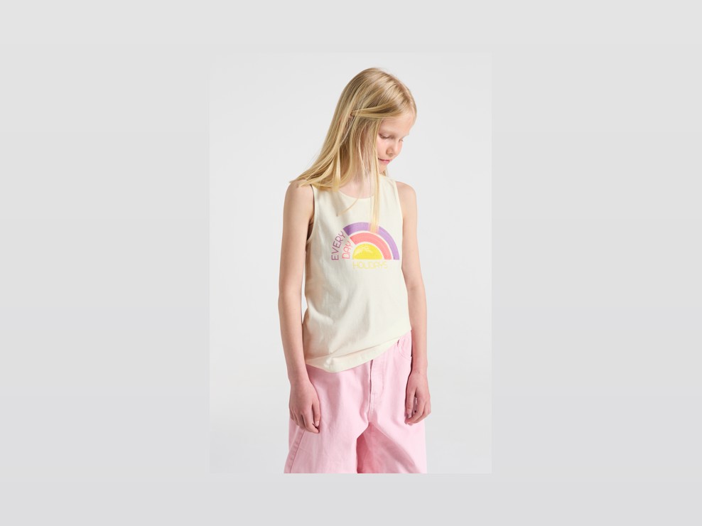 Camiseta sin mangas blanca para niña 1
