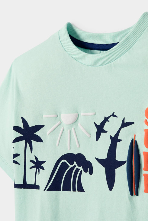 T-shirt vert à motif garçon 1