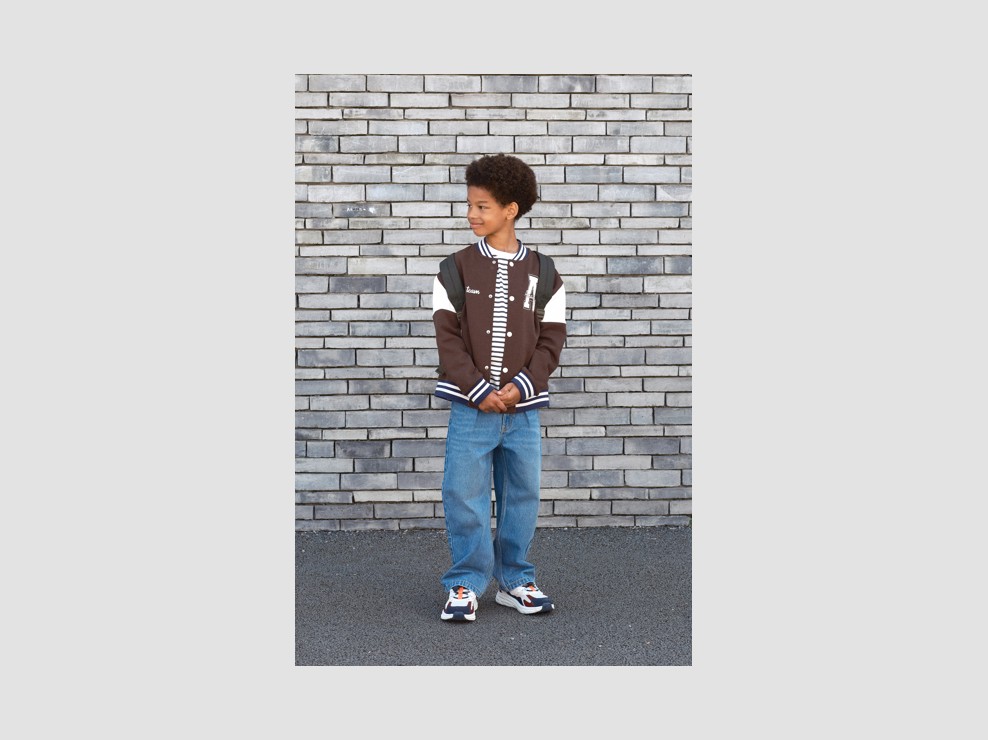 Braune Teddyjacke für Jungen und Mädchen 1