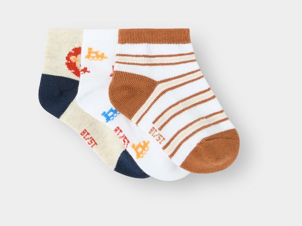 Bunte Söckchen für Babyjungen (3er-Pack) 1