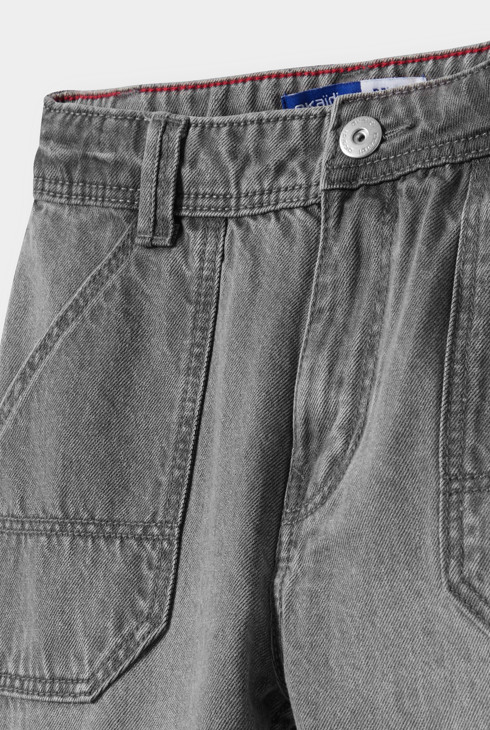Pantalones vaqueros holgados de denim gris para niño 2