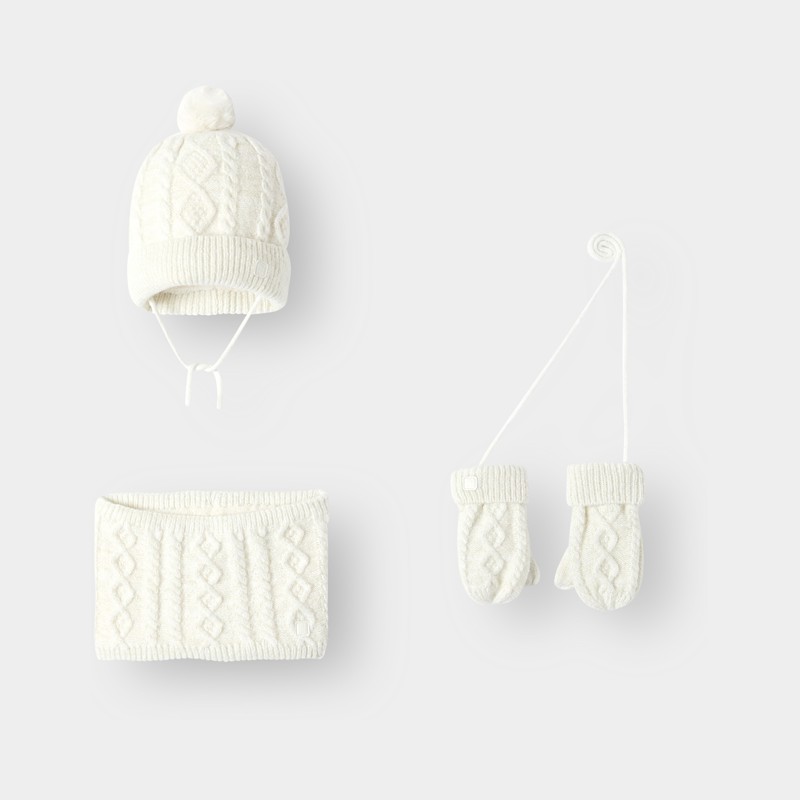 Gebreide muts, snood en wanten met witte voering voor babymeisjes