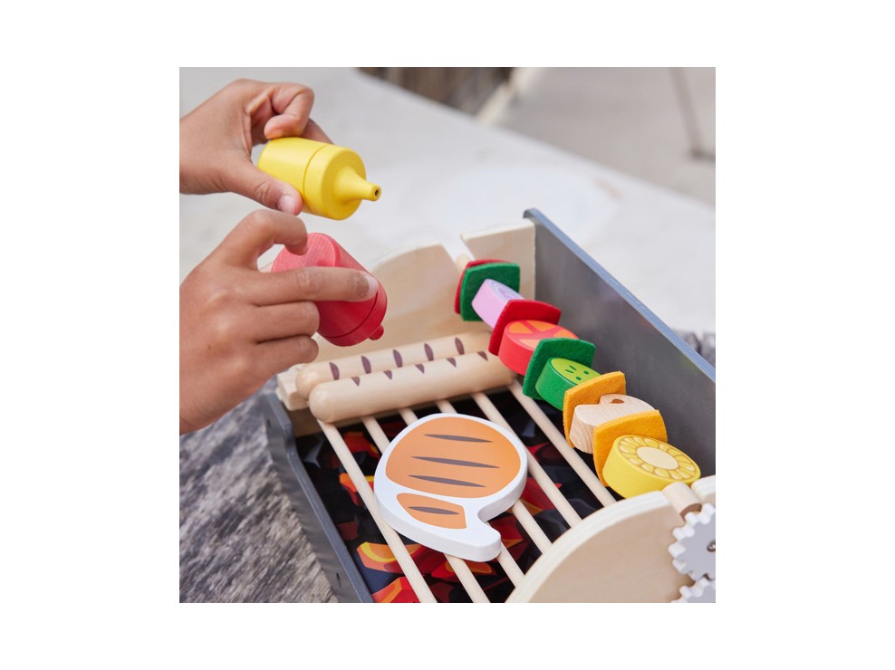 Barbecue en bois et ses accessoires Oxybul 2