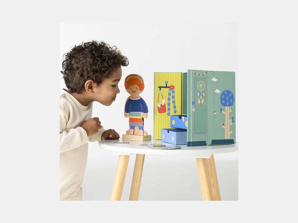 Mon dressing magnétique 32 accessoires Oxybul 2