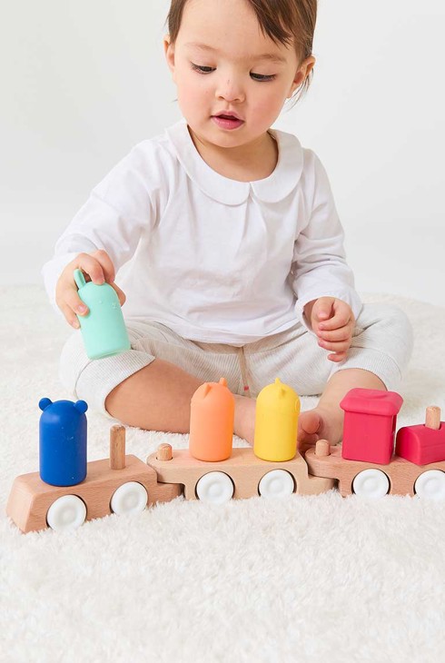Train des 4 animaux en bois et silicone Oxybul 2