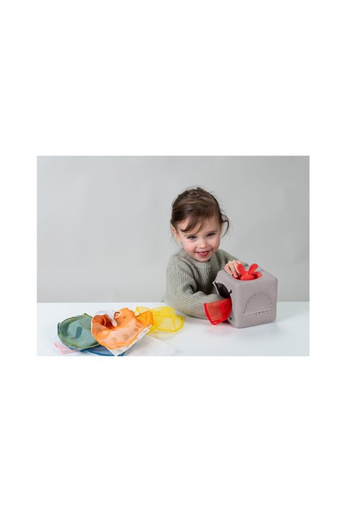 Cube boîte à lingettes et Pop Up Lapin Taf Toys 2