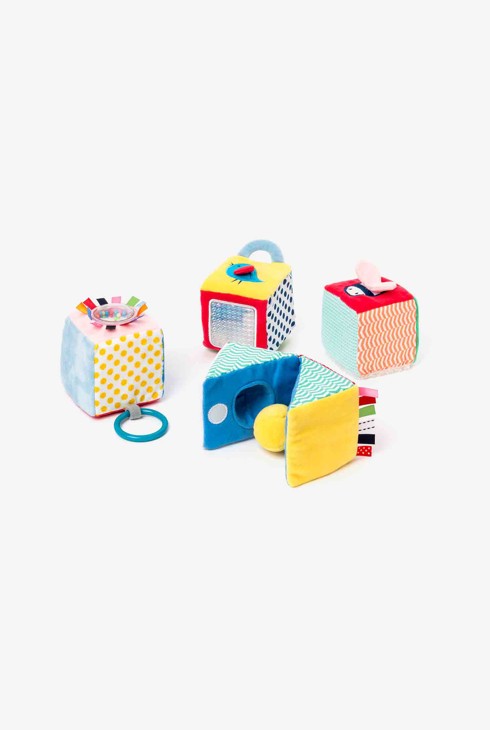 4 cubes d'éveil en tissu Oxybul 1